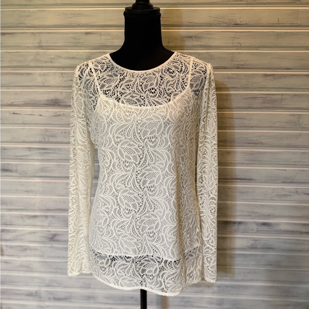 Elegant White Lace Women's Top